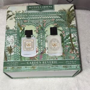 Sutton Gardens Garden Reverie Eau de Parfum & Body Oil Set - NIB